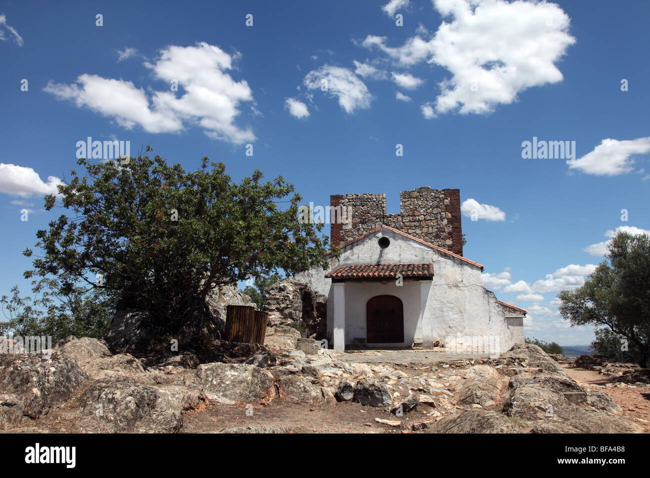 La Ermita cappella a El Castillo de Monfrague, Monfrague Parco Nazionale di Extremadura Spagna Foto Stock
