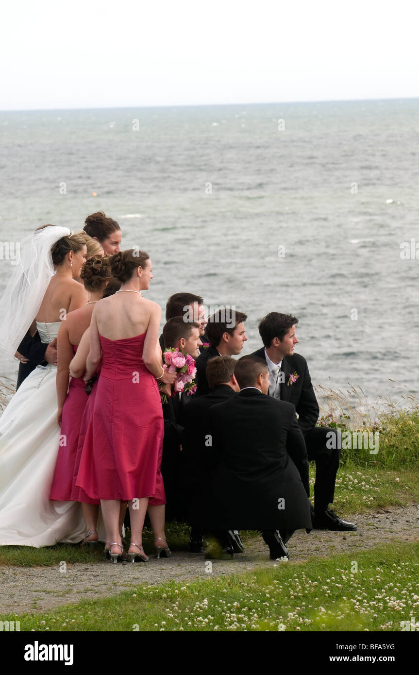 Festa di matrimonio avente le foto scattate a coda di castoro faro sulla baia di Narragansett Rhode Island Foto Stock