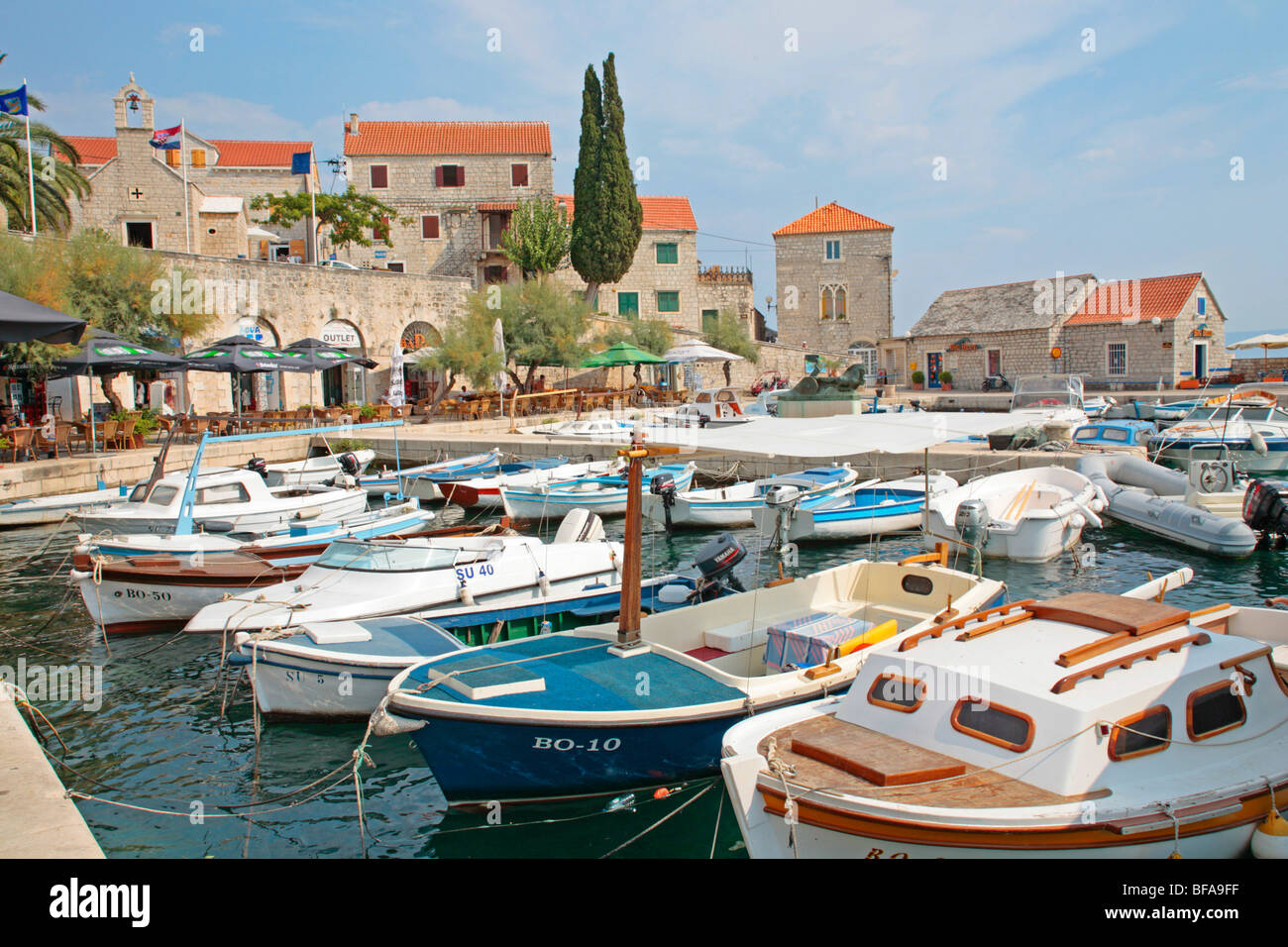 Porto di Bol, Isola di Brac Dalmazia centrale, Croazia Foto Stock