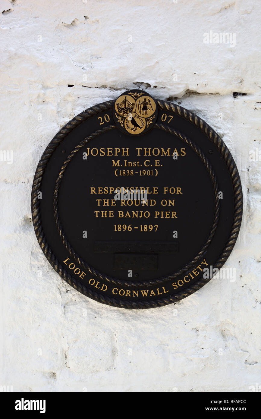 Joseph Thomas Lapide Banjo PIer Looe Cornwall Inghilterra Foto Stock