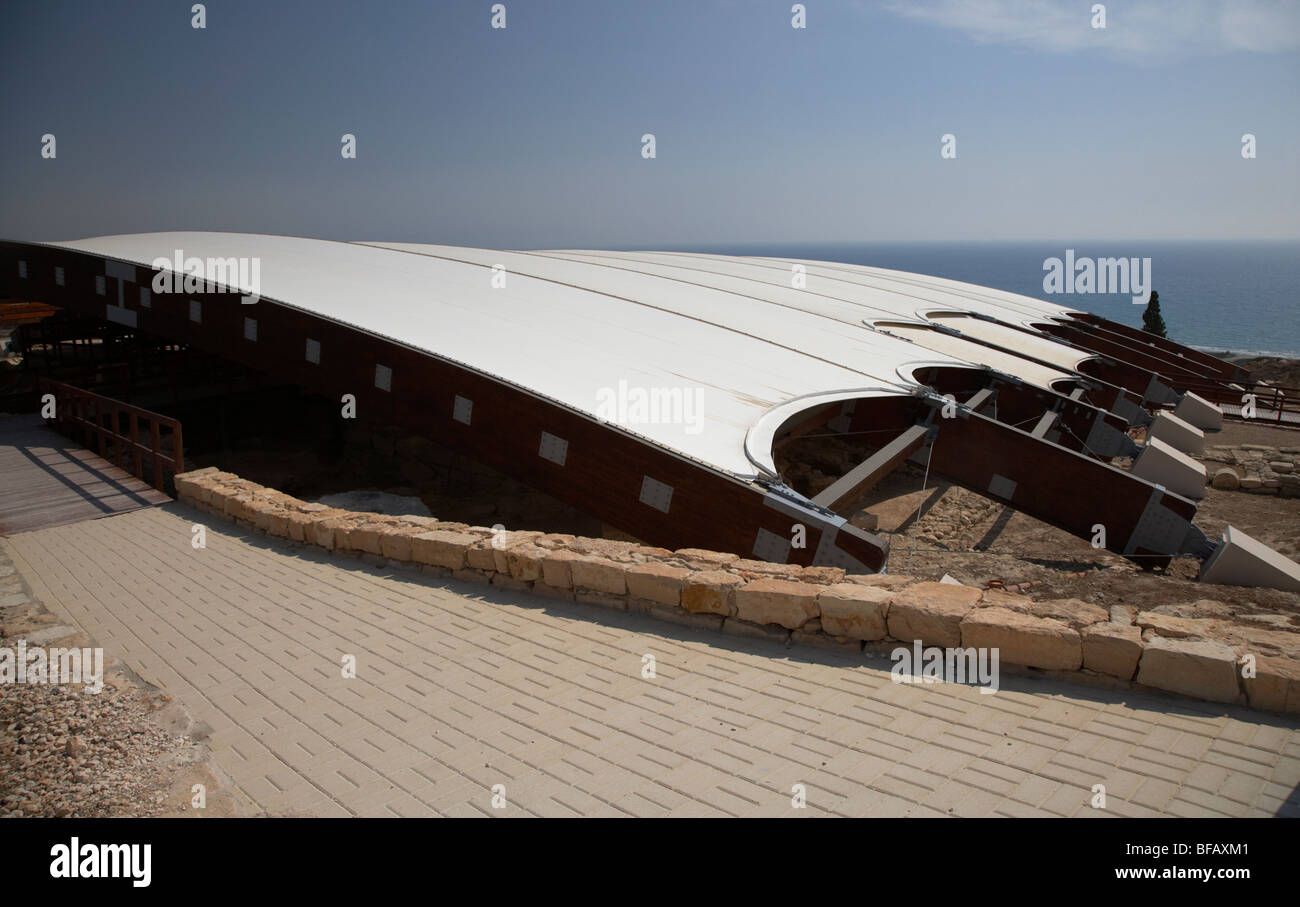 Copertura protettiva sopra la casa di eustolios kourion repubblica di Cipro in Europa Foto Stock