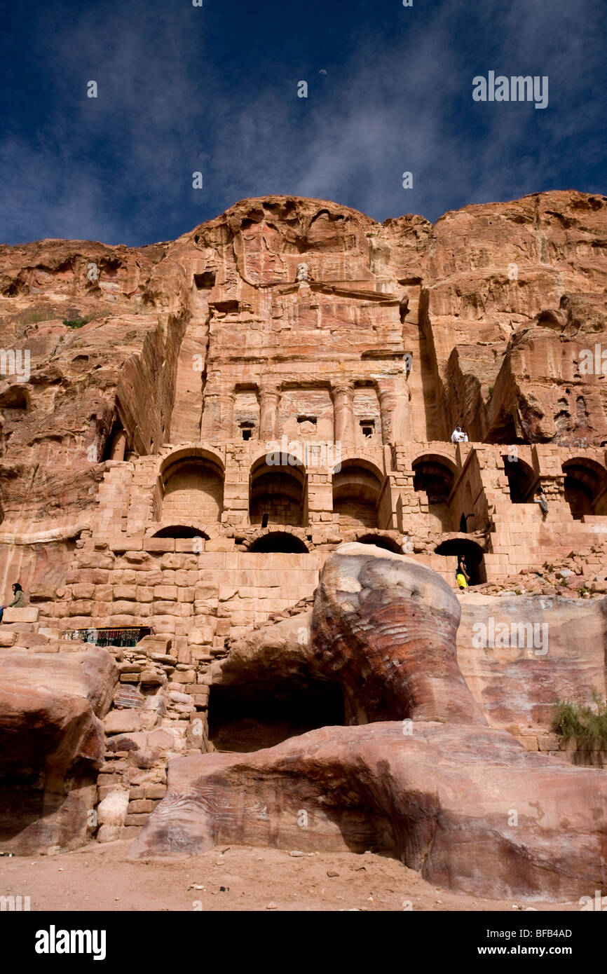 Tomba di URN, Petra, Giordania Foto Stock