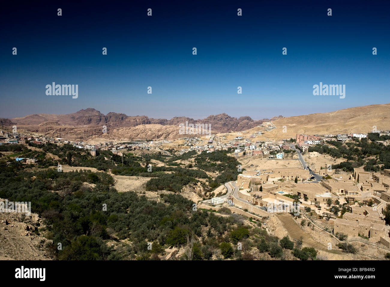 Wadi Musa, cittadina nei pressi di Petra, Giordania Foto Stock