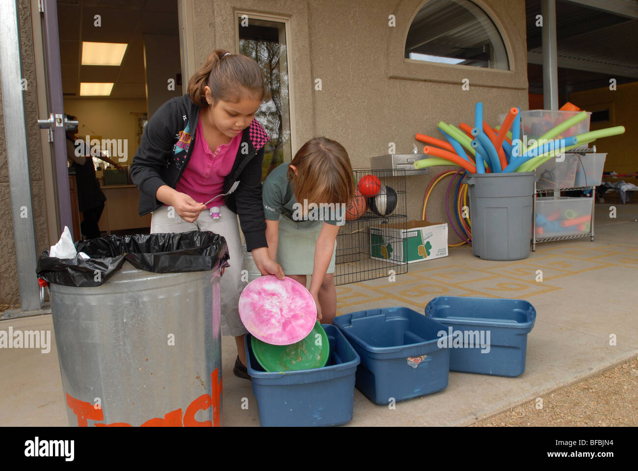 Civano comunità Scuola di Tucson, Arizona, USA, ha vinto il primo premio in un concorso nazionale come la scuola più verde in America. Foto Stock