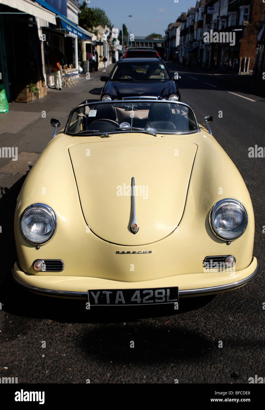 Vintage Porsche auto a Londra Foto Stock