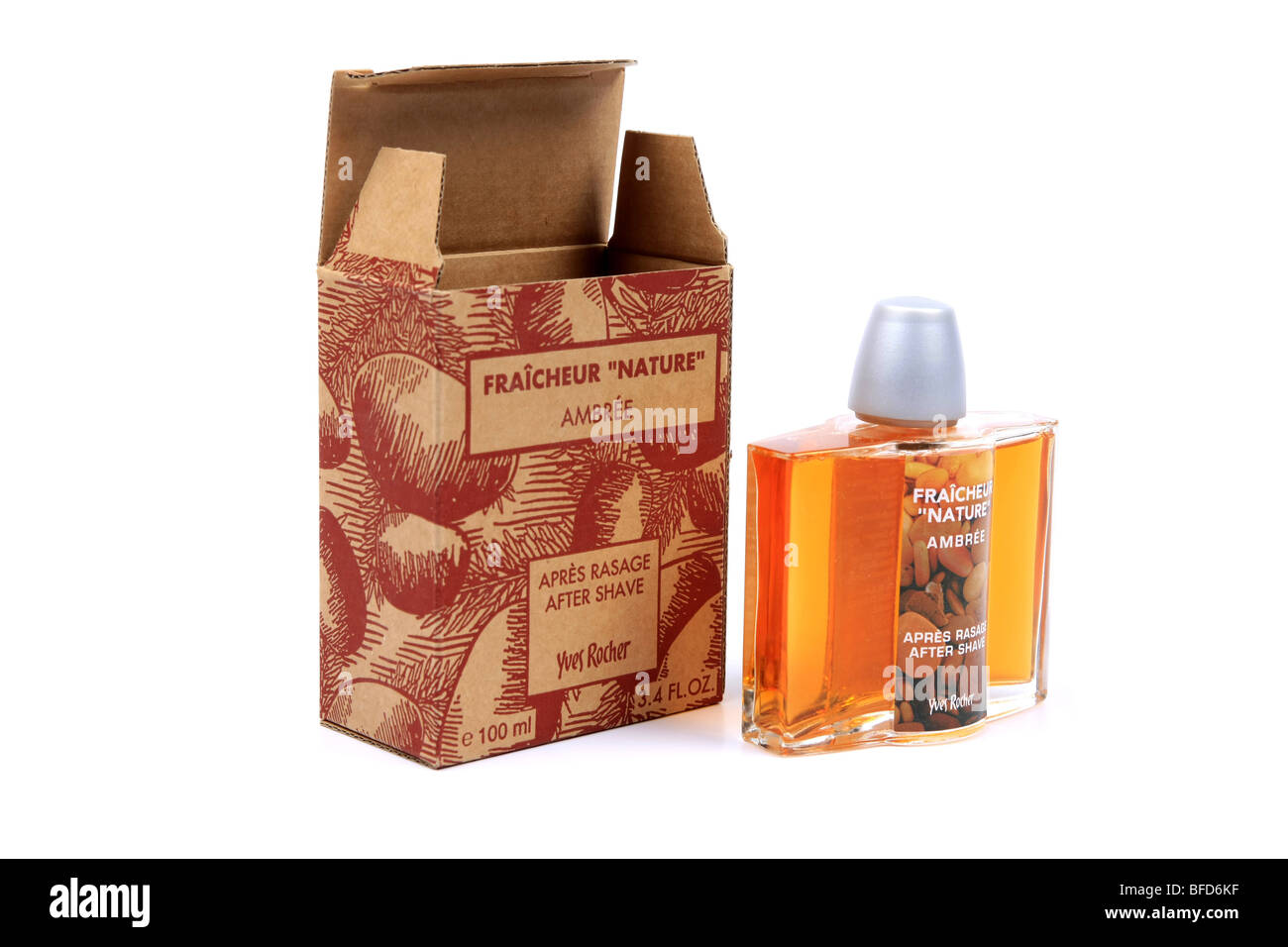 Bottiglia e confezione French Aftershave Lotion su sfondo bianco Foto Stock