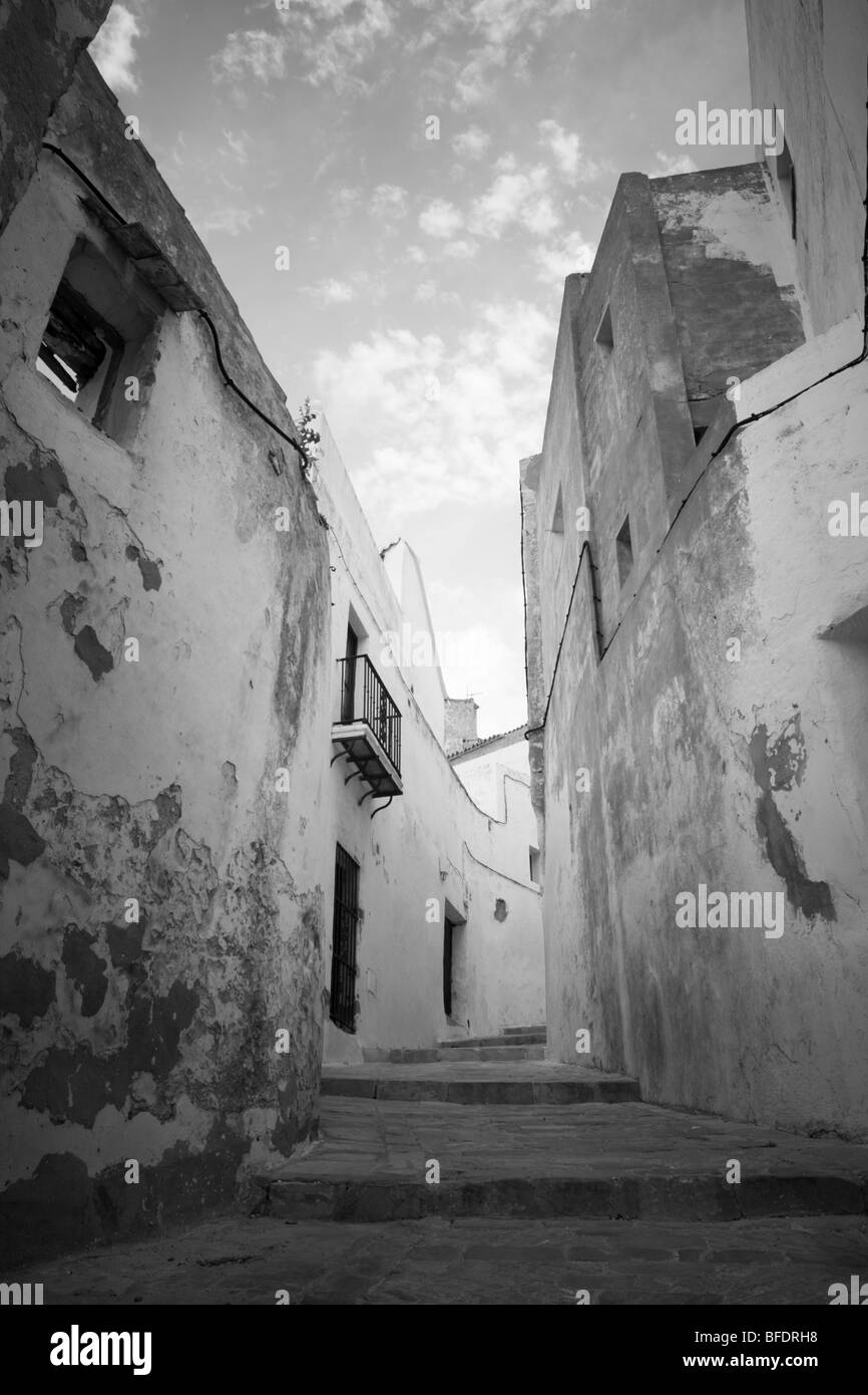 Calle Guzman El Bueno, Vejer de la Frontera, Cadice, Andalusia, Spagna, Europa Foto Stock