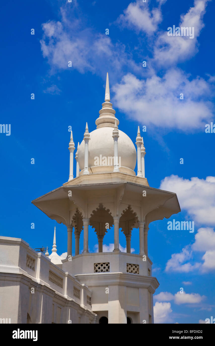Minareto, KL stazione ferroviaria, Malaysia, Neo-Moorish/di Mughal/Indo-Saracenic/Neo-Saracenic Foto Stock