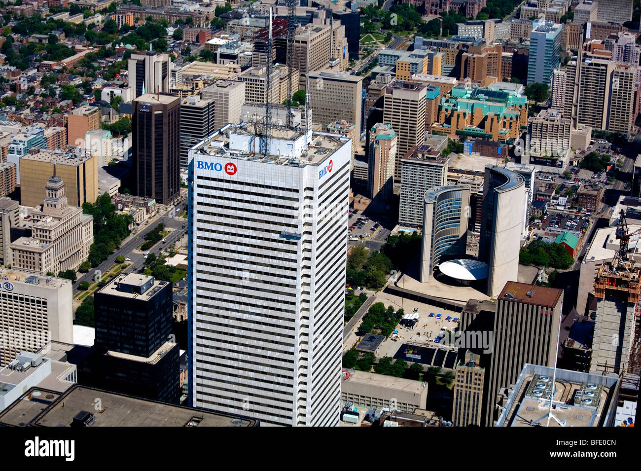 Vista aerea del centro cittadino di Toronto con il Municipio, Toronto, Ontario, Canada Foto Stock