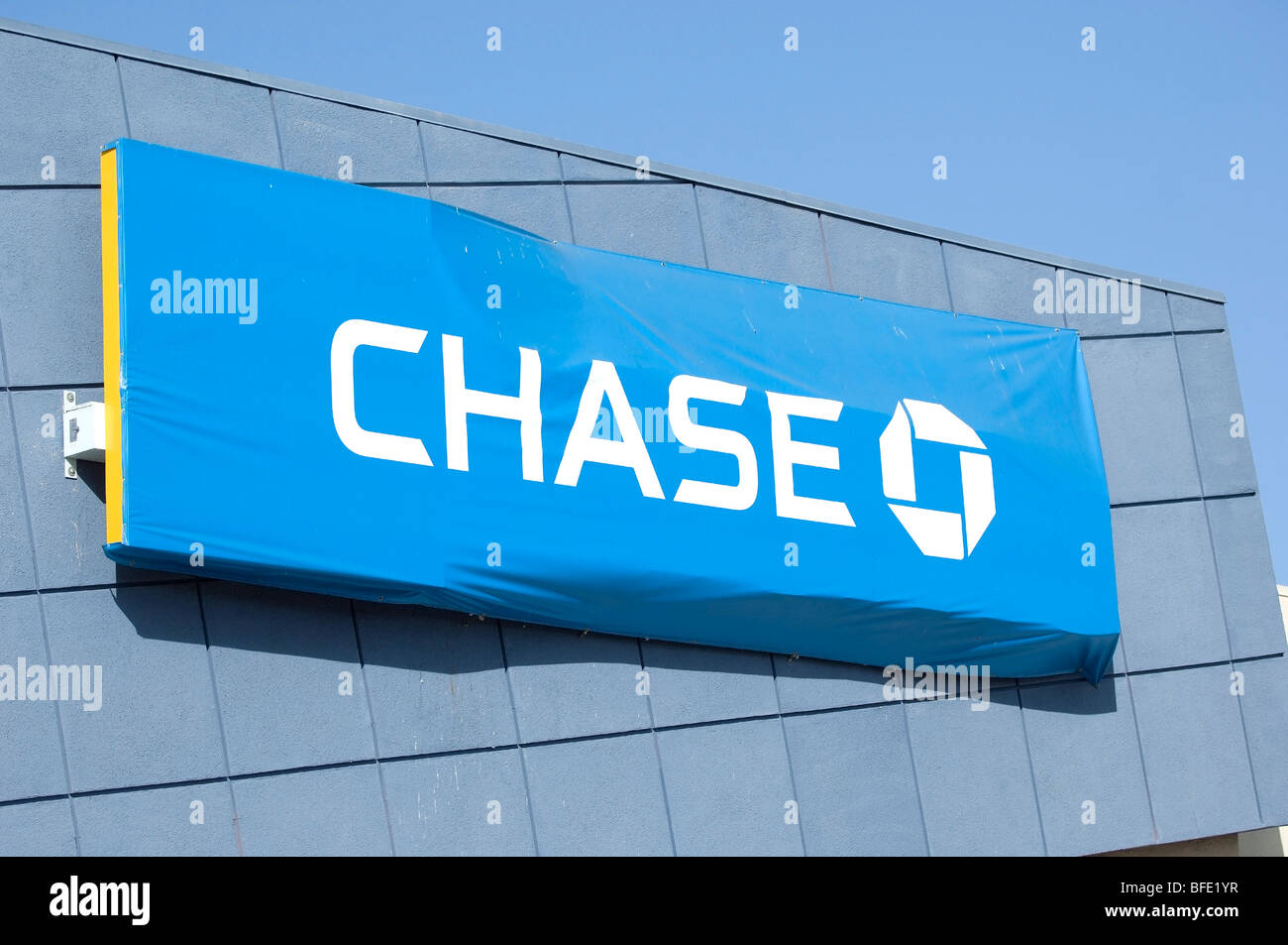 Striscioni coprono la ex Washington Mutual Bank segno quando la Chase Bank sostituito. Foto Stock