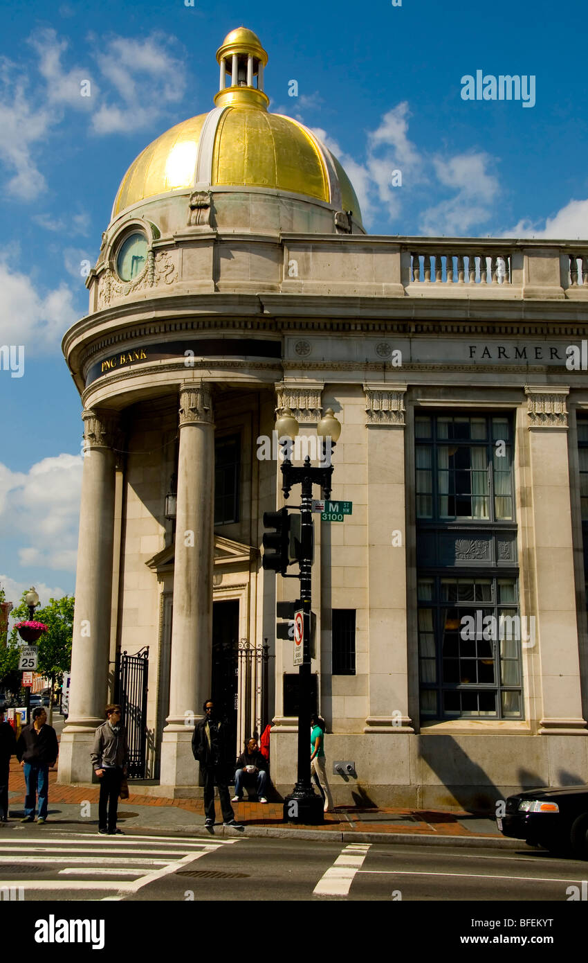 PNC Bank, vecchi contadini e meccanica Filiale Banca, punto di riferimento storico, gold dome, Georgetown, Washington DC Foto Stock