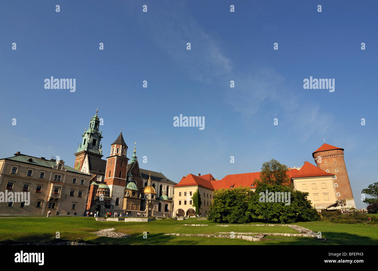 Basilica Cattedrale dei Santi. Stanisław e Vaclav e il Castello Reale sul colle di Wawel a Cracovia, Polonia Foto Stock