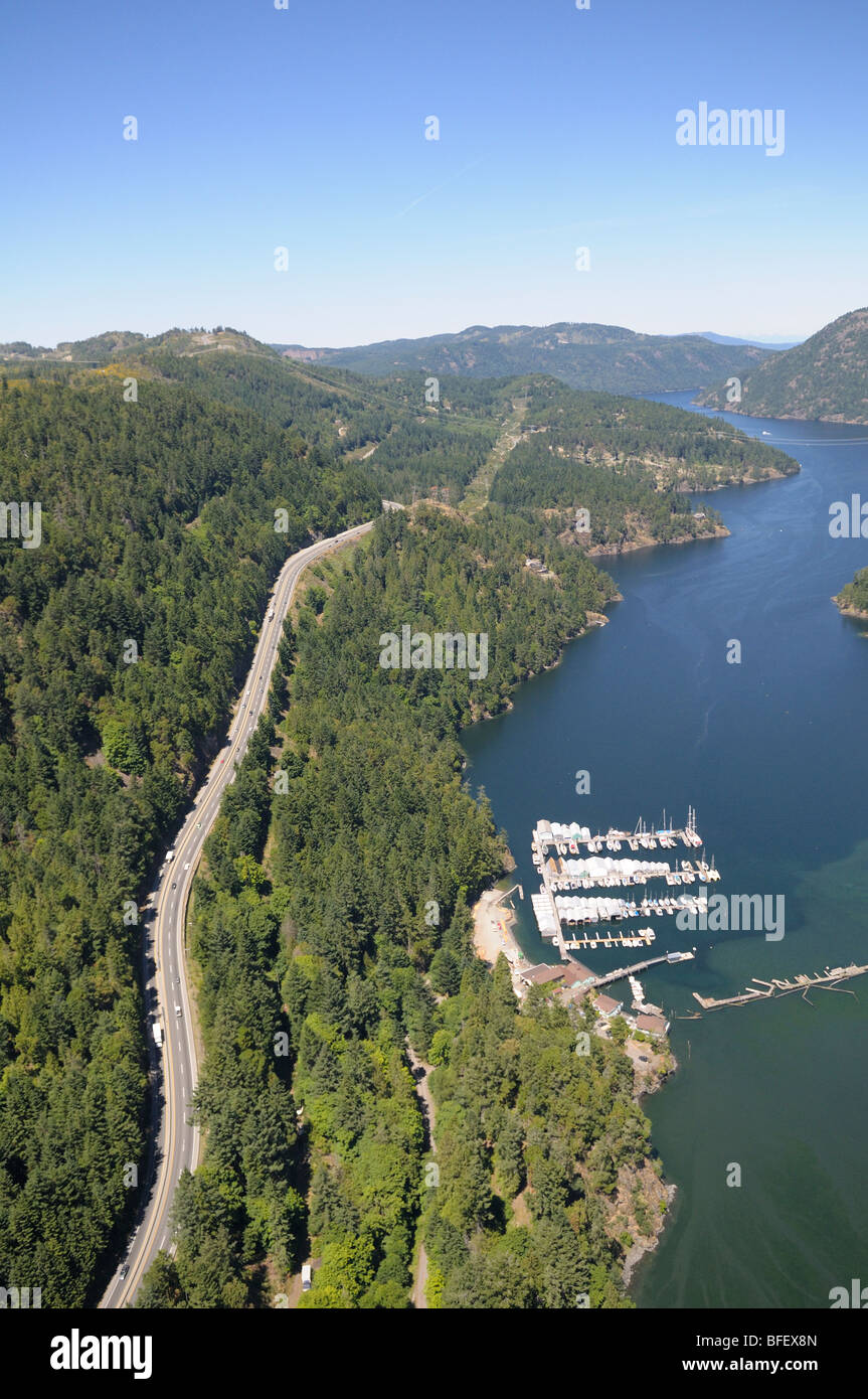 Strada che conduce in Cowichan dal sud Malahat offre vedute spettacolari della Penisola Saanich isole del Golfo e oltre. Vancouver ho Foto Stock