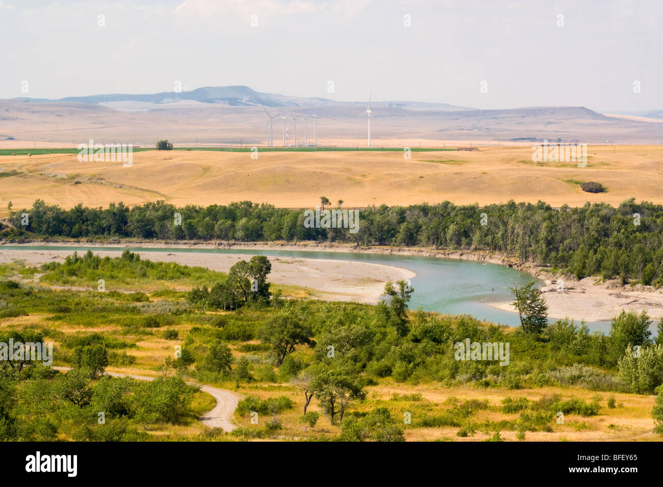 Le turbine eoliche, dei rulli di estrazione Creek, Alberta, Canada, fiume, energia, energia alternativa Foto Stock