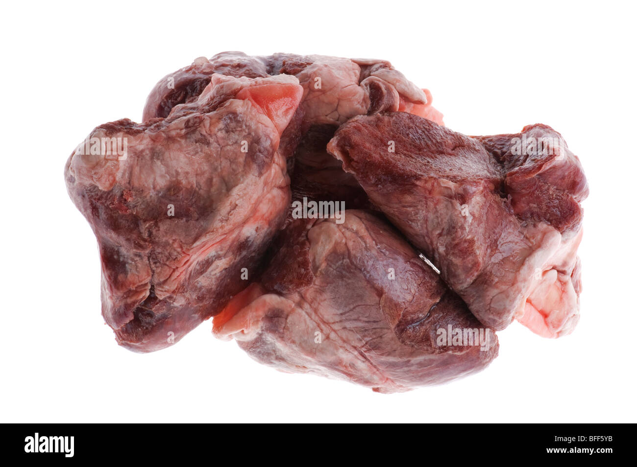 Oggetto su bianco - carne di manzo crudo cuore Foto Stock