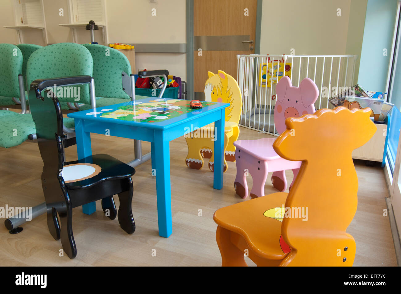 Area giochi per bambini Samuel Johnson hospital, Lichfield, Staffordshire. Foto Stock