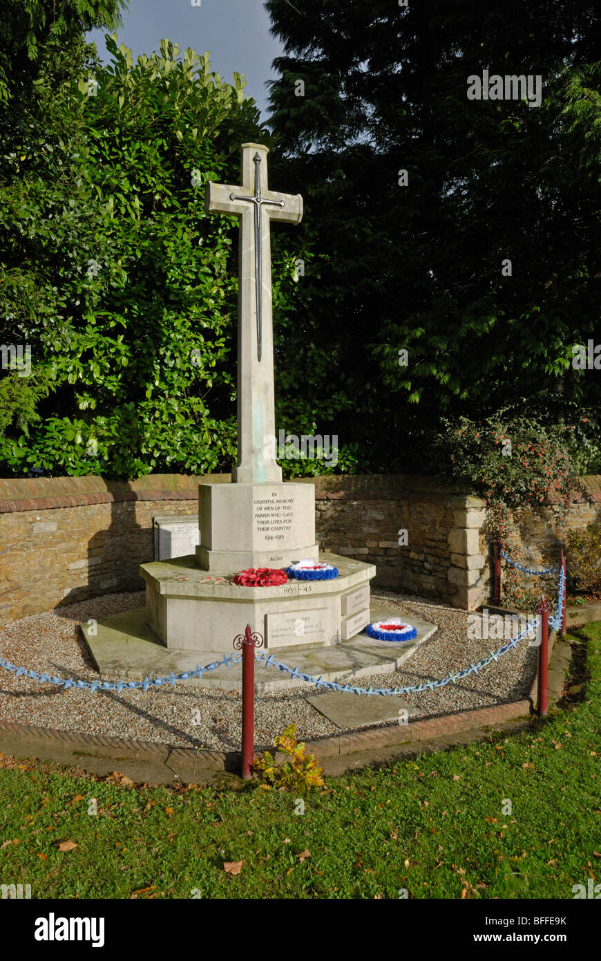 Villaggio War Memorial, Caythorpe, Lincolnshire, Inghilterra. Foto Stock