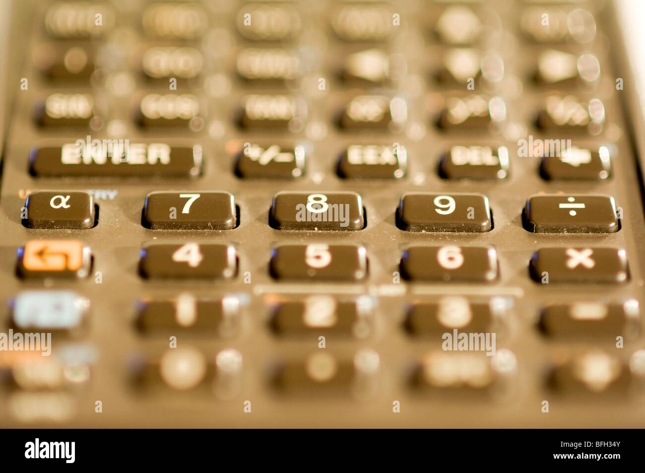 Close up di un Hewlett Packard calcolatrice scientifica tastiera. Foto Stock