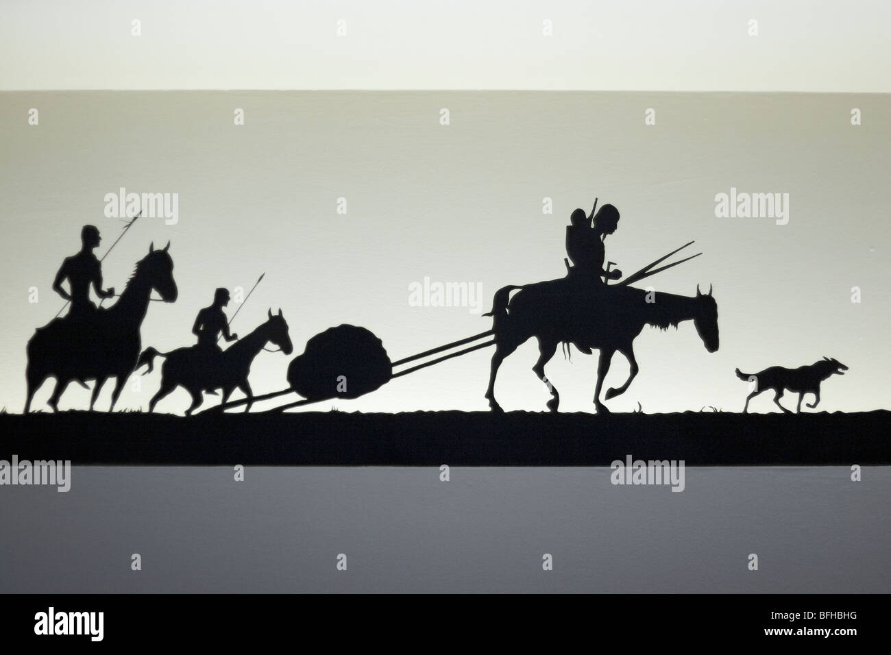 Silhouette in metallo nella parete nicchie del Dipartimento del Museo di interni, Washington DC. Foto Stock