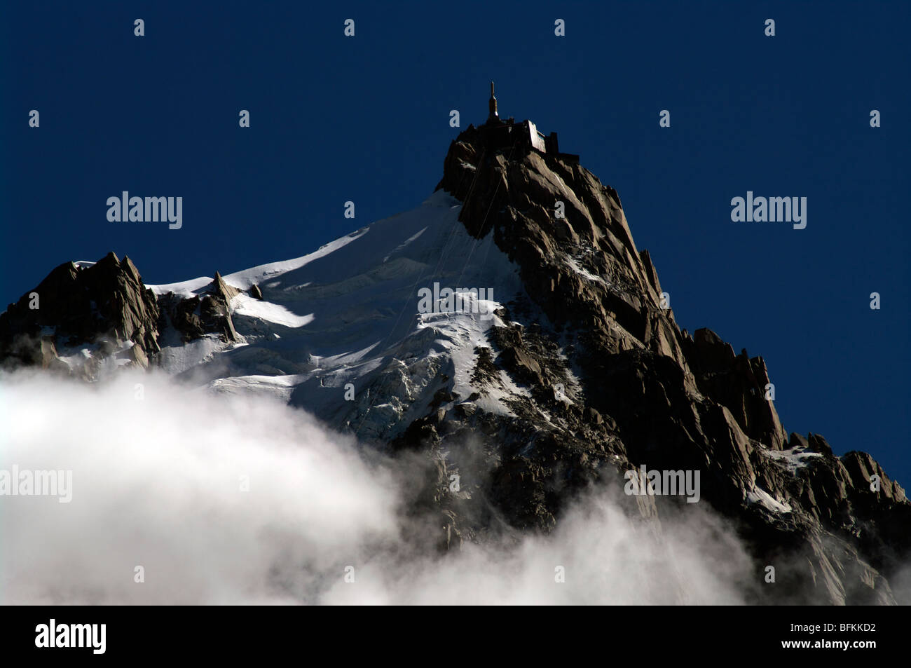 Il 'Aiguille du Midi" a Chamonix (Francia) Foto Stock