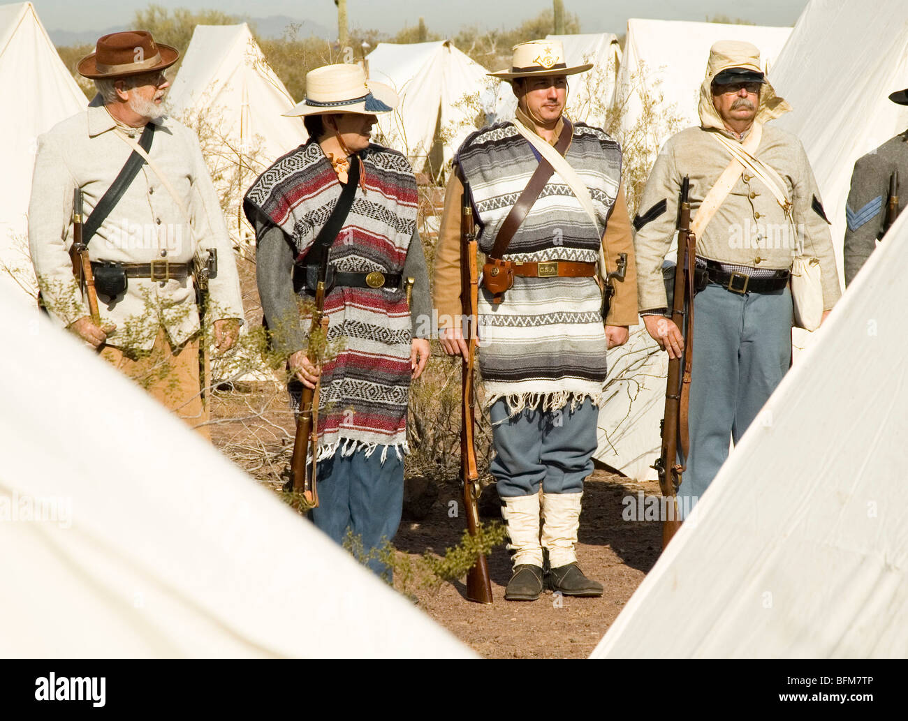 Le truppe ribelli a una guerra civile rievocazione storica a picco Picacho parco statale, Arizona,Marzo 2007 Foto Stock