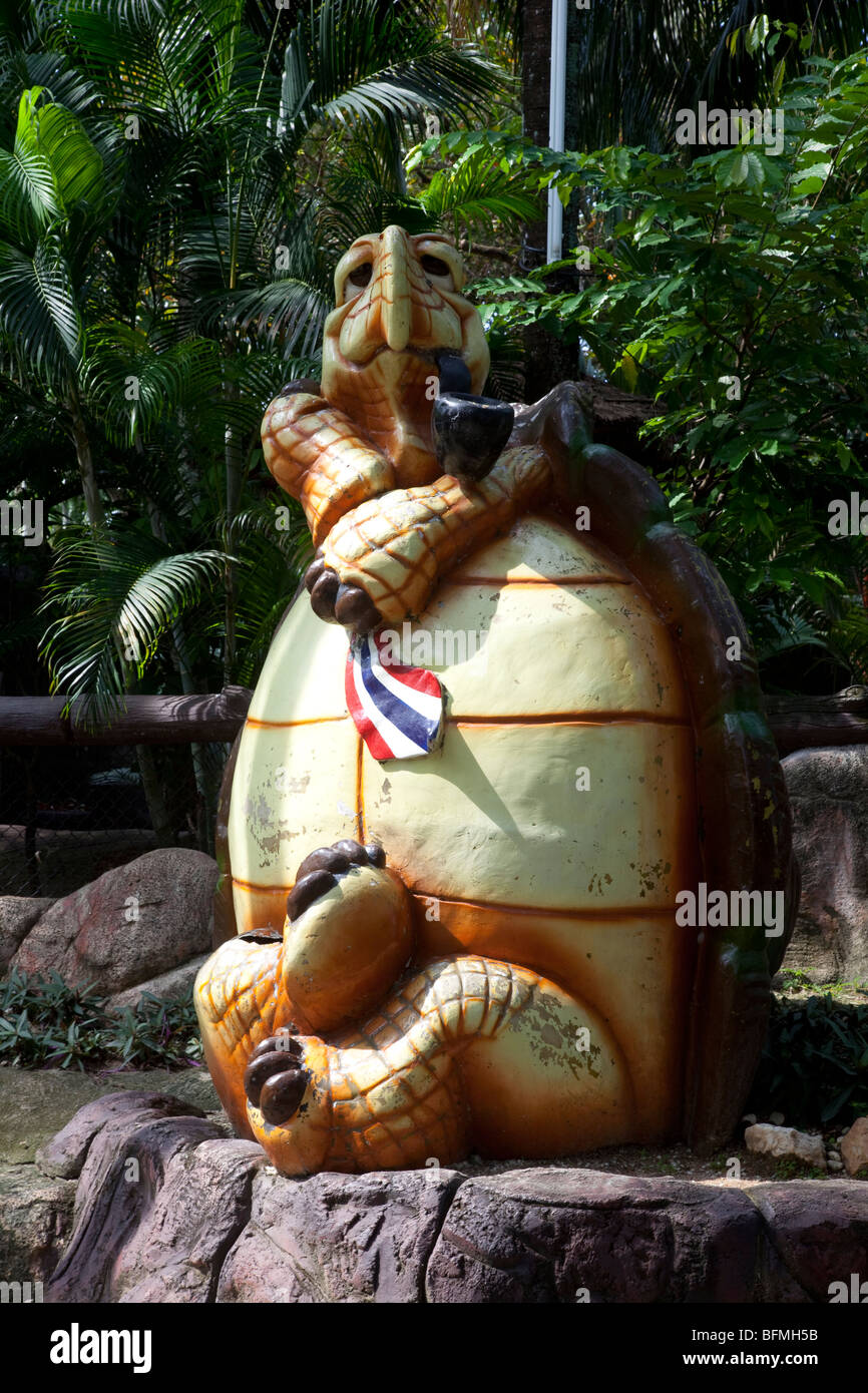 Suan Nong Nooch o NongNooch Tropical Botanical Garden Resort, Pattaya, Thailandia Foto Stock