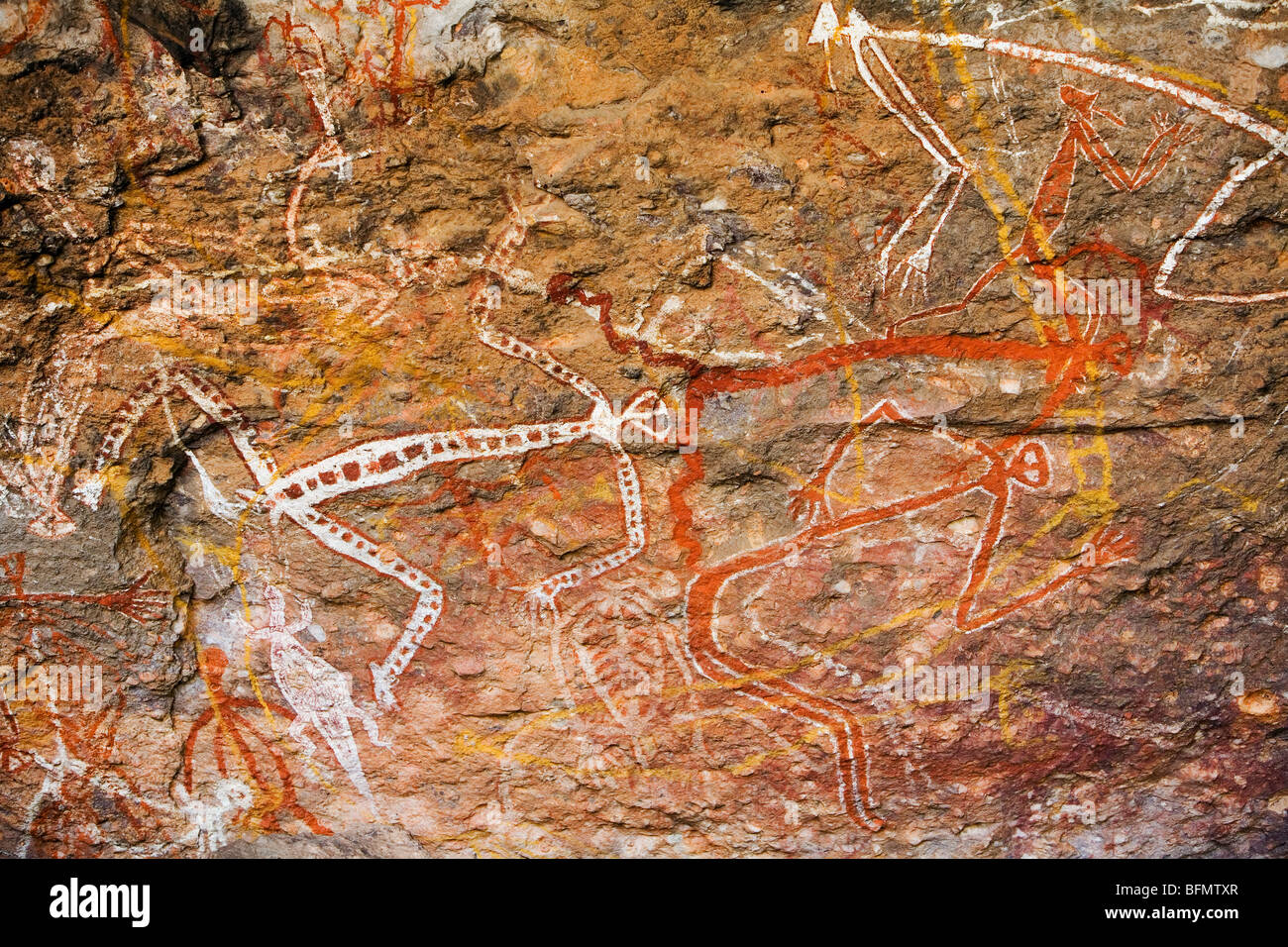 Australia, Territorio del Nord, il Parco Nazionale Kakadu.grotta indigeni pittura presso l arte rupestre degli Aborigeni del sito Nourlangie.(PR) Foto Stock