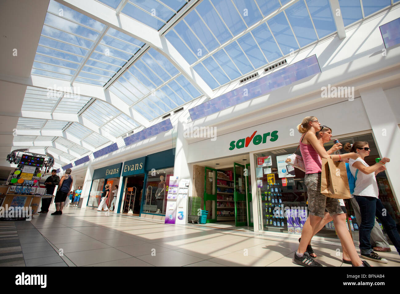 Newport Kingsway Shopping Center Gwent South Wales UK Foto Stock