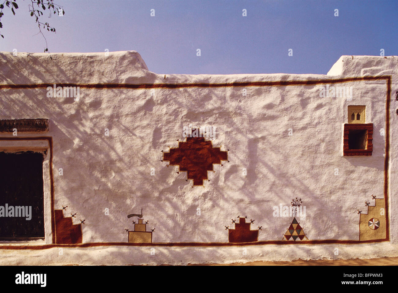 Parete dipinta ; Udaipur ; Rajasthan ; India Foto Stock