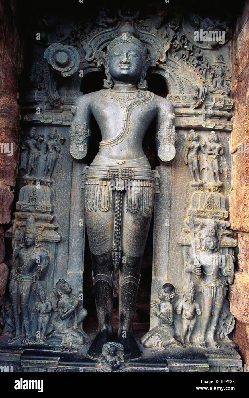 NMK 66577 : finemente scolpiti sun idolo di Dio nel tempio del sole , ; Konarak ; Orissa ; India Foto Stock