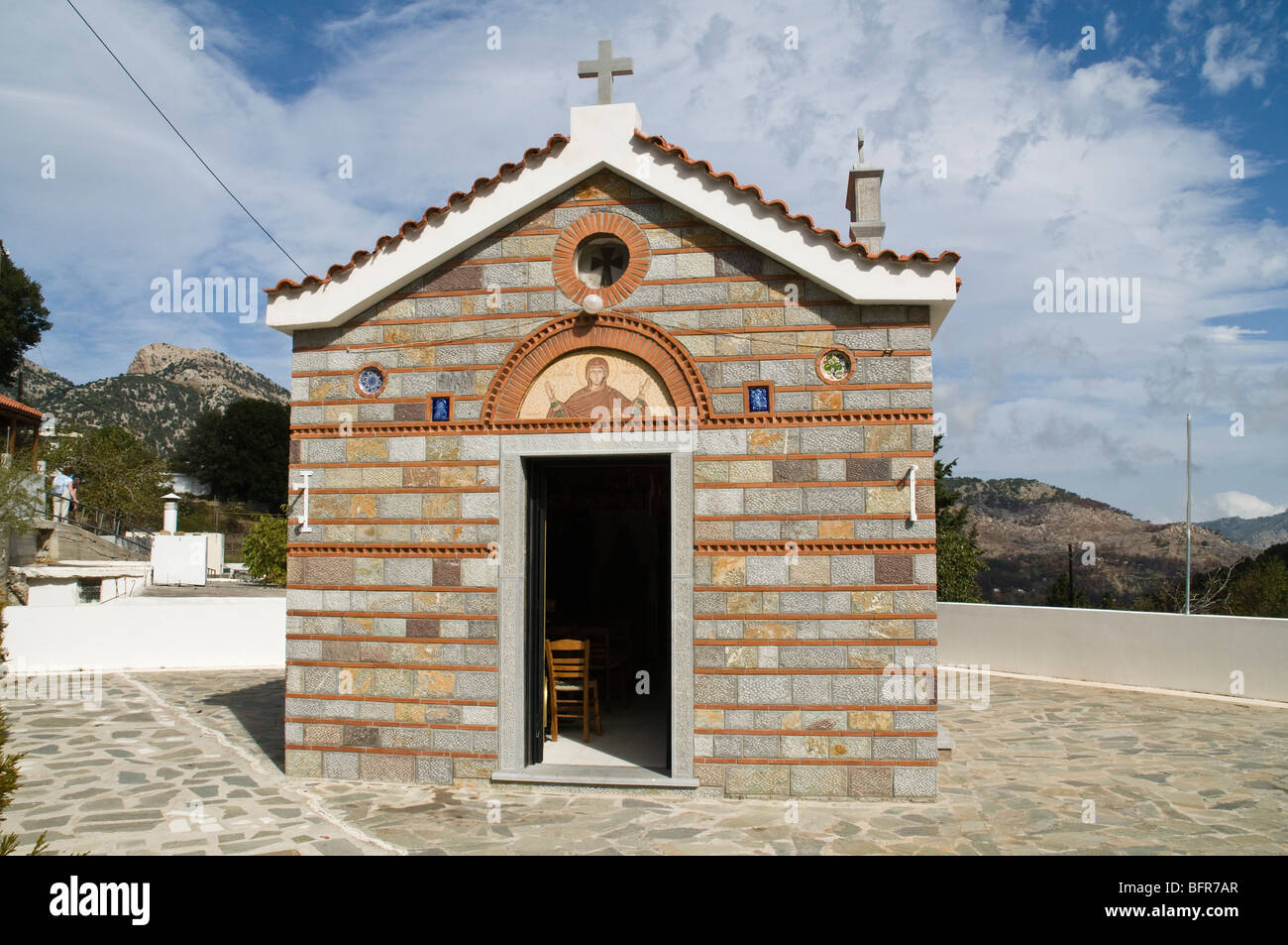 Dh Selakano IERAPETRA Grecia CRETA piccolo villaggio chiesa cretese Foto Stock