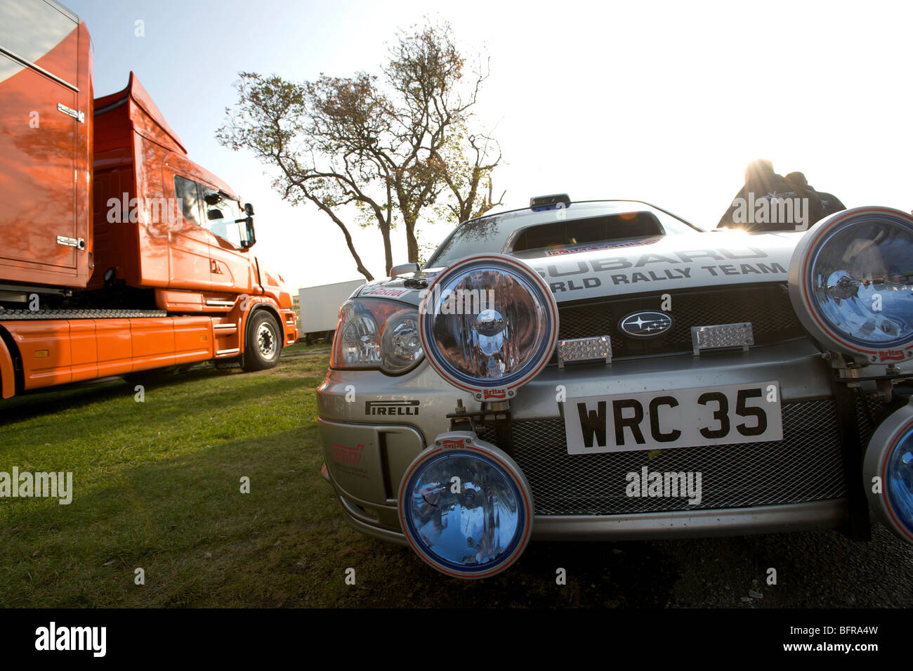 Subaru Rally Car e carrello Foto Stock