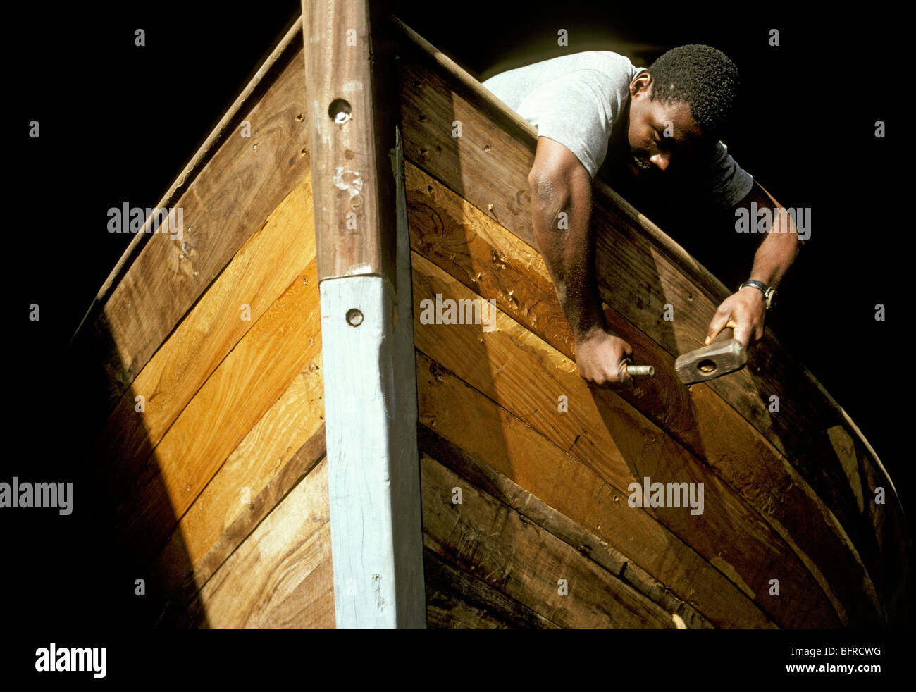 Uomo barca di cianfrinatura perola de Vilankulo limitade da Sinergia Foto Stock