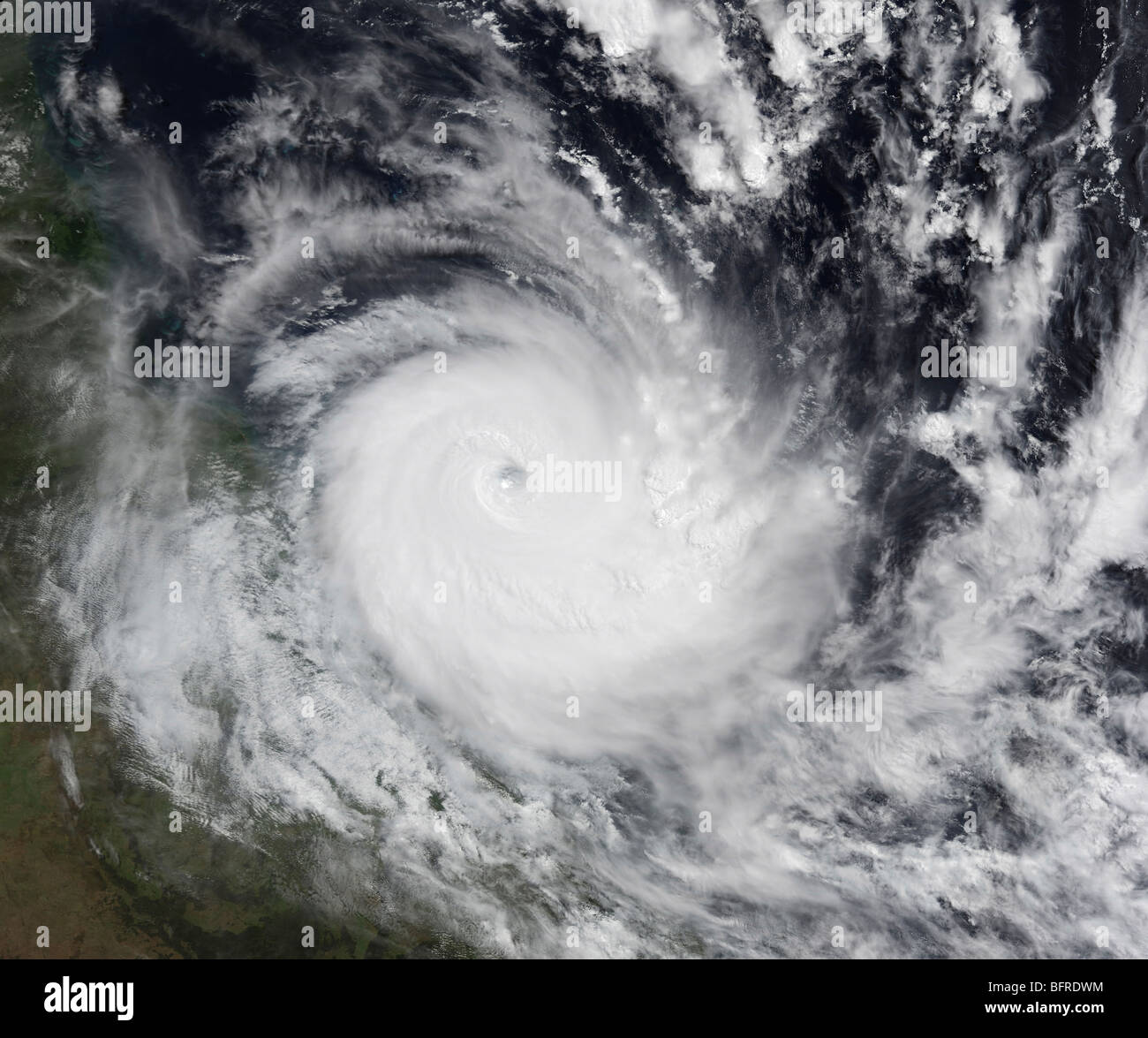 8 marzo 2009 - Grave ciclone tropicale Hamish nell'Oceano Pacifico del sud. Foto Stock