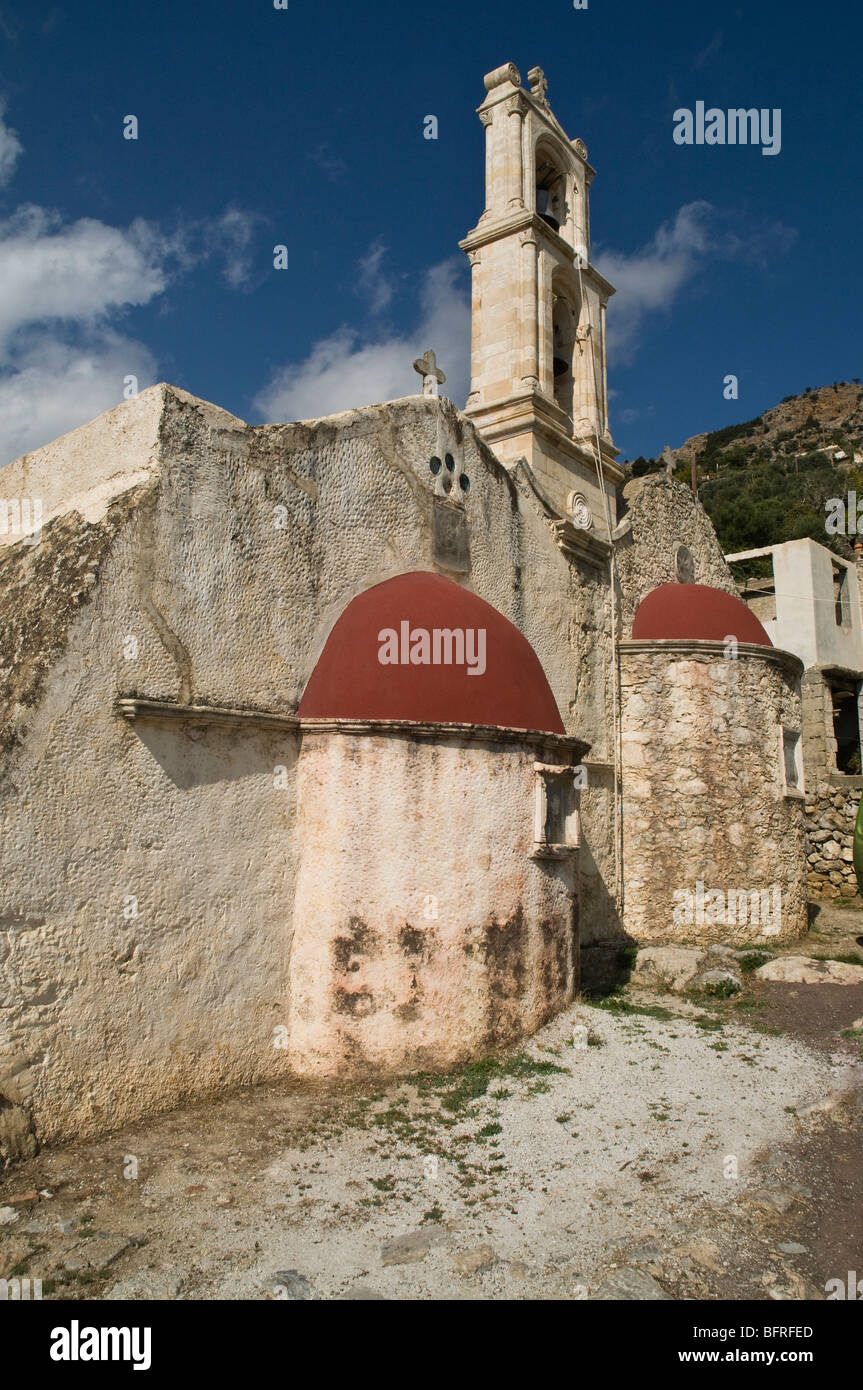 Dh Prina AGIOS NIKOLAOS Grecia CRETA montagna villaggio chiesa cretese Foto Stock