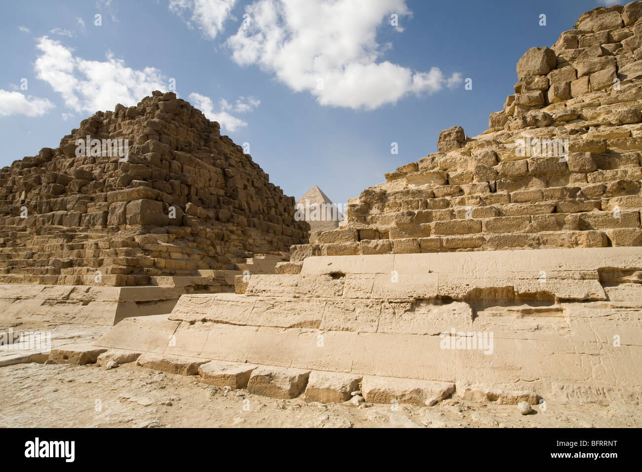 Piramidi regine e Grandi Piramidi di Giza Il Cairo, Egitto Foto Stock