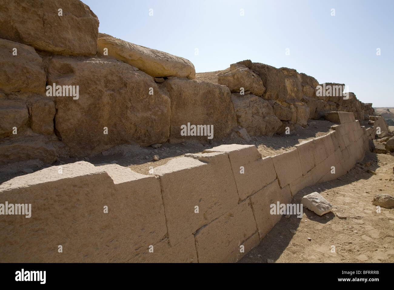 Piramidi controllata sull'Altopiano di Giza Il Cairo, Egitto Foto Stock