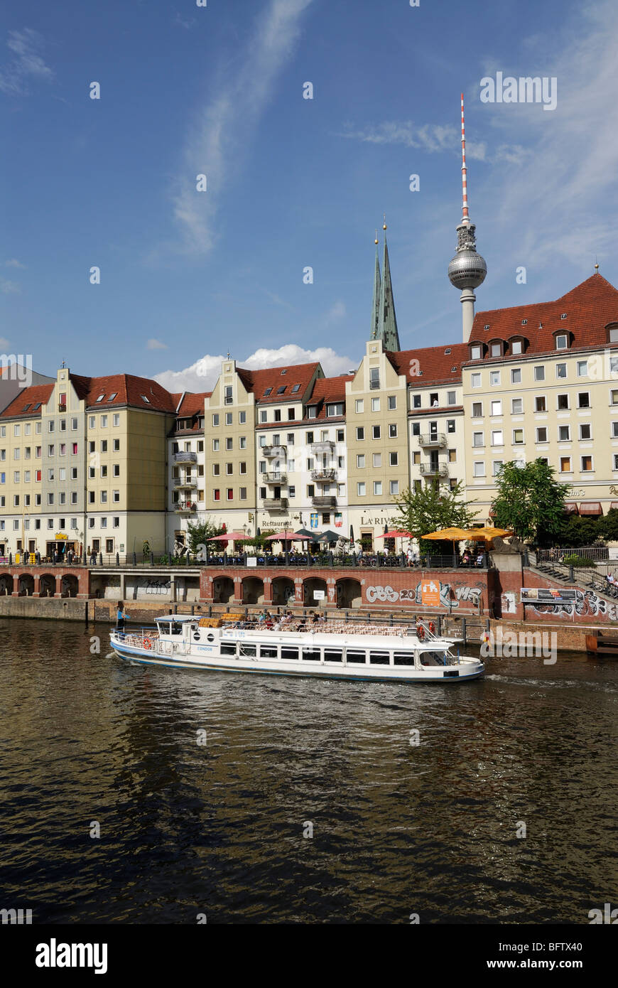 Berlino. Germania. Nikolaiviertel quartiere Nikolai, il ricostruito nel cuore medievale di Berlino. Foto Stock