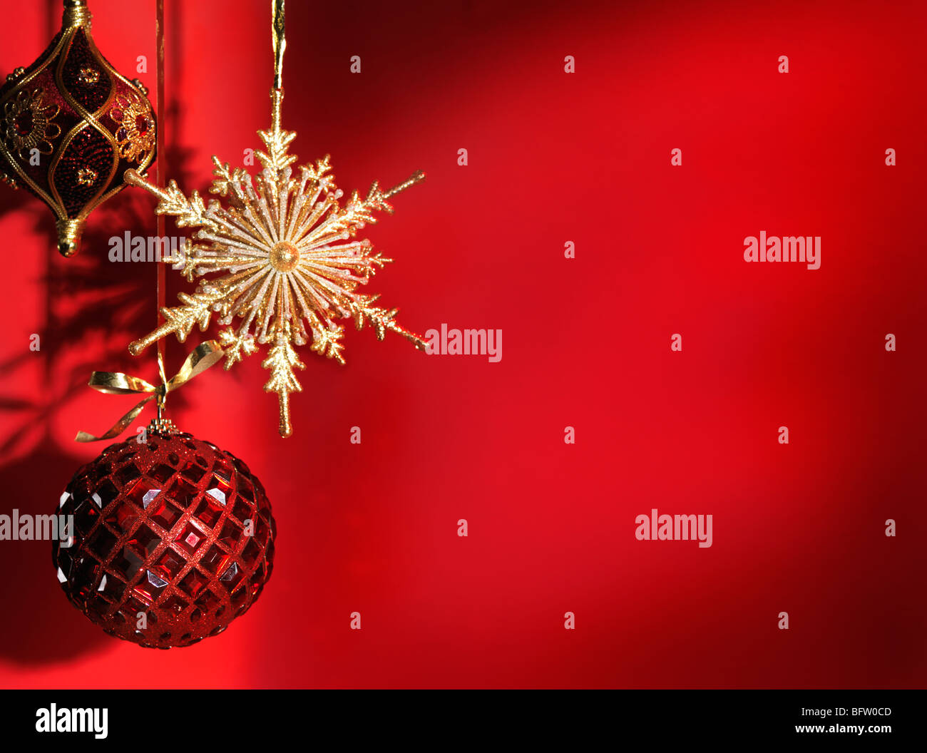 Splendido Natale decorazione artistica vita ancora sullo sfondo Foto Stock