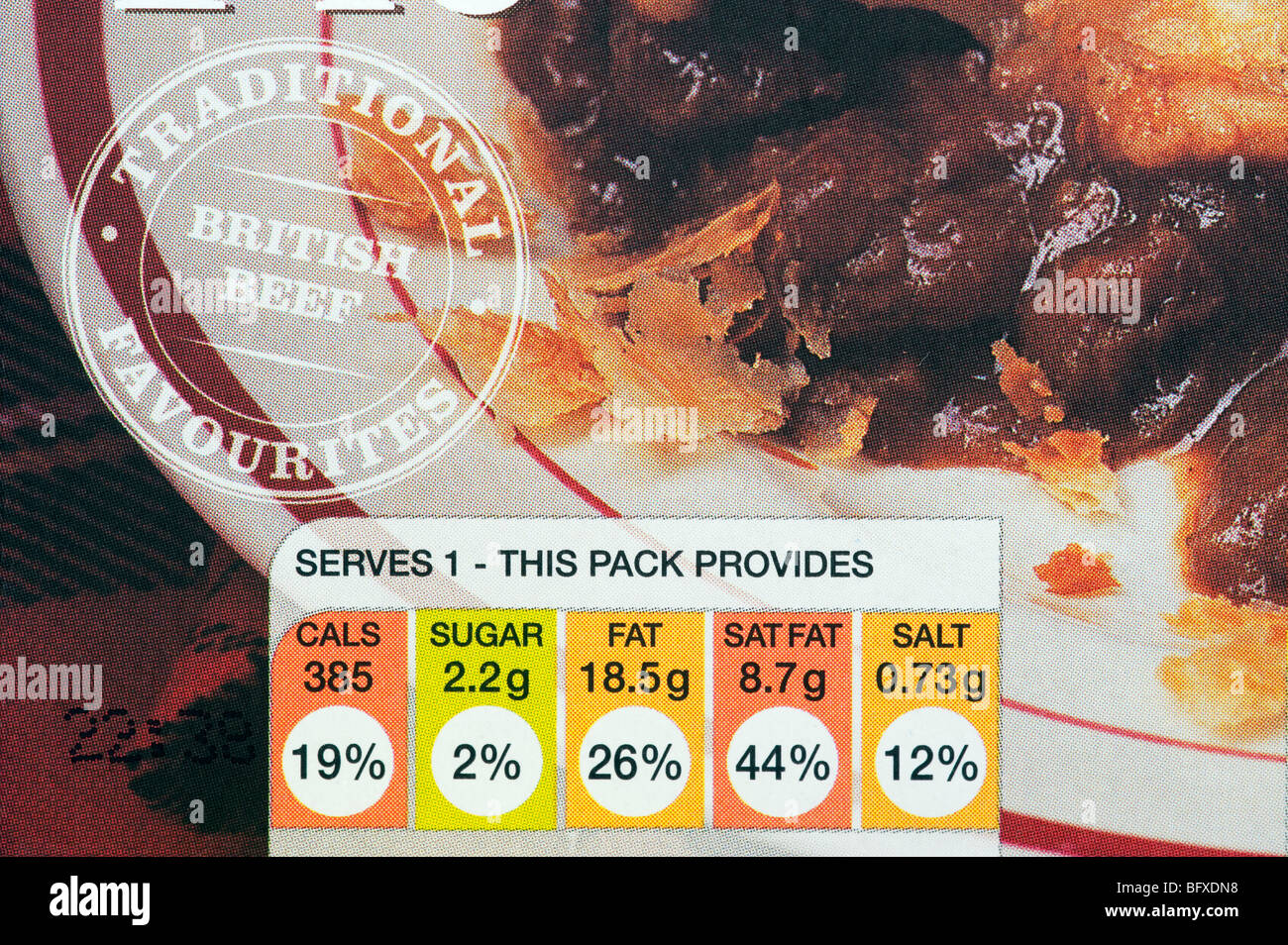 Informazioni nutrizionali su una tradizionale carne bovina britannica casella a torta Foto Stock