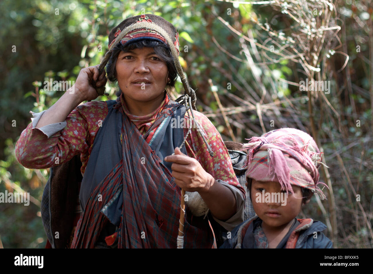 Tamang madre e bambino, Nepal Foto Stock