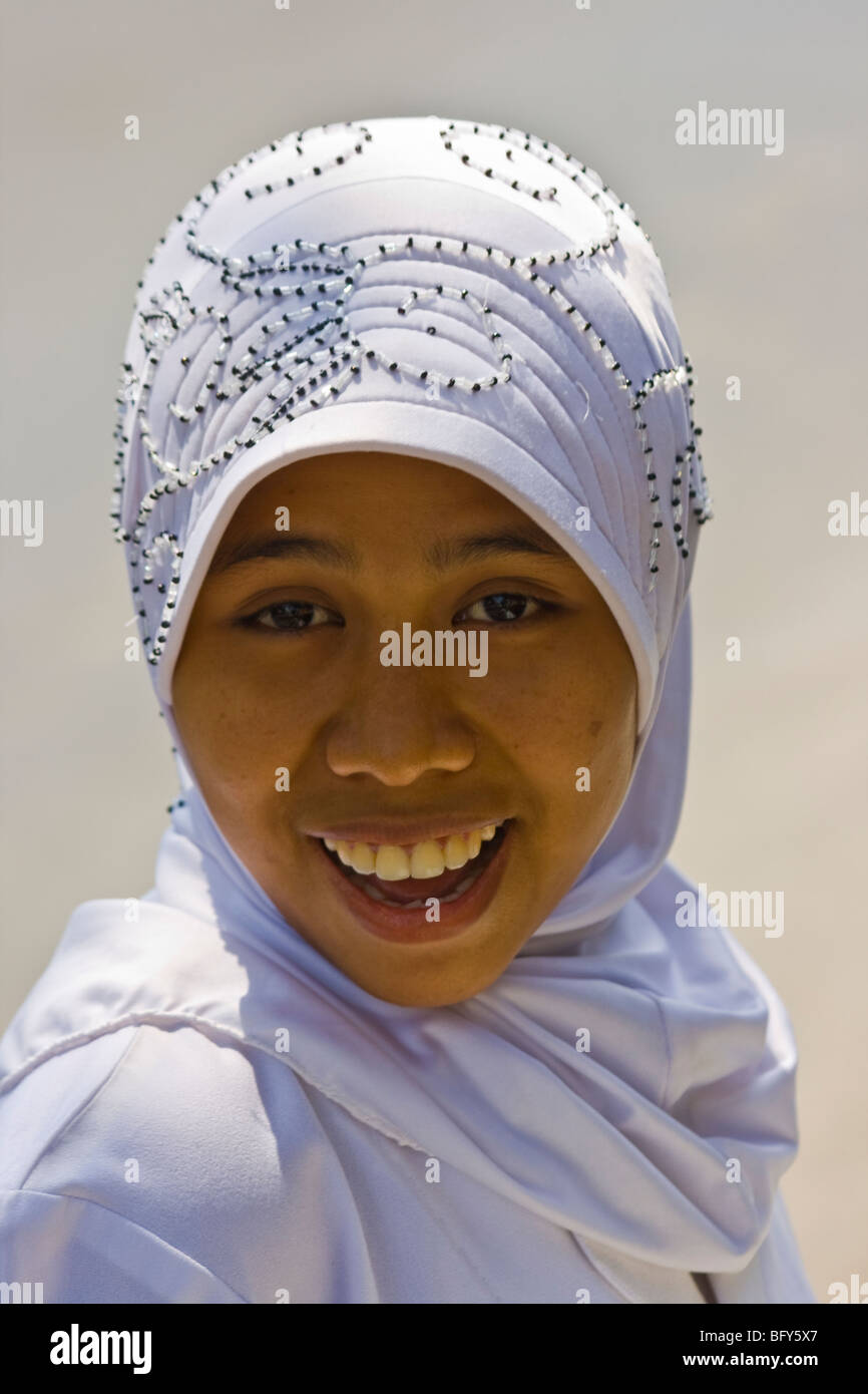 Ragazzina musulmana sull Isola di Lombok in Indonesia Foto Stock