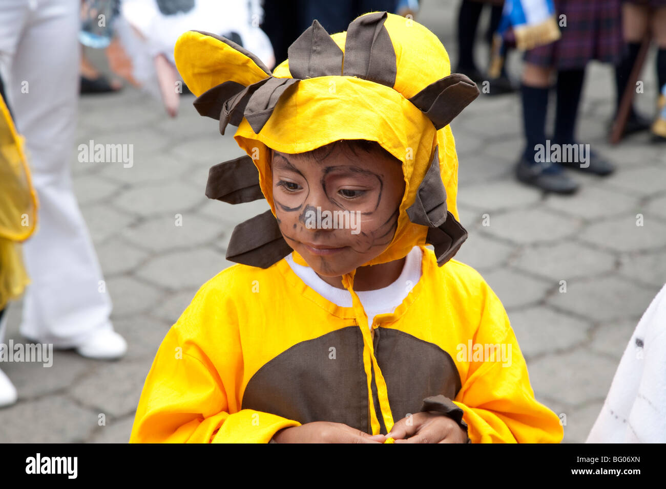 Giorno di indipendenza parata del 15 settembre in Ciudad Vieja vicino a Antigua Guatemala. Foto Stock