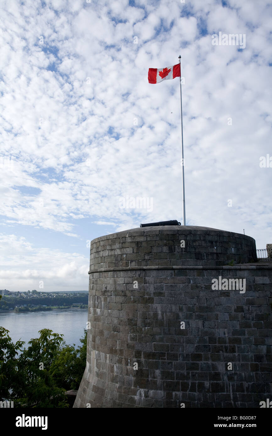 Le fortificazioni sul Cap Diamant affacciato sul fiume San Lorenzo , nella parte superiore della città vecchia Québec, Canada. Foto Stock