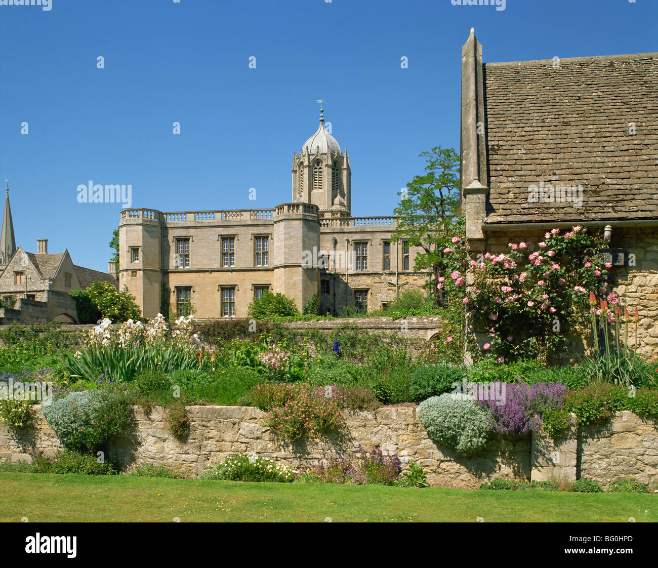 War Memorial Gardens e la Chiesa di Cristo, Oxford, Oxfordshire, England, Regno Unito, Europa Foto Stock