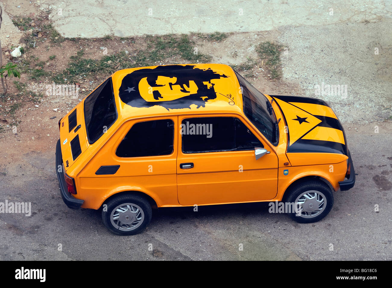 Personalizzato 126 Fiat auto con Che Guevara immagine, Vedado, Havana, Cuba, West Indies, America Centrale Foto Stock