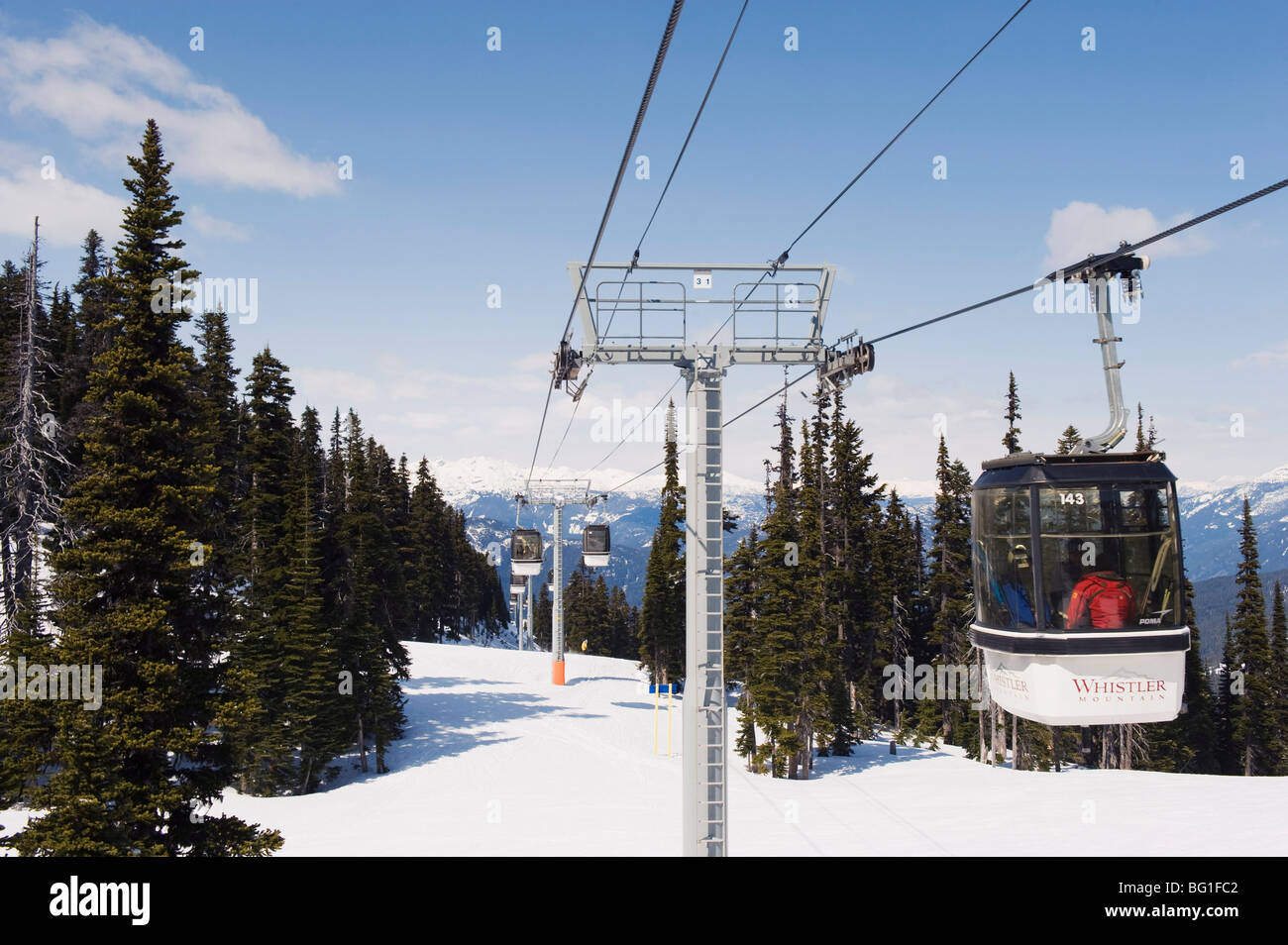 La funivia a Whistler Mountain Resort, sede delle Olimpiadi Invernali 2010 Giochi, British Columbia, Canada, America del Nord Foto Stock