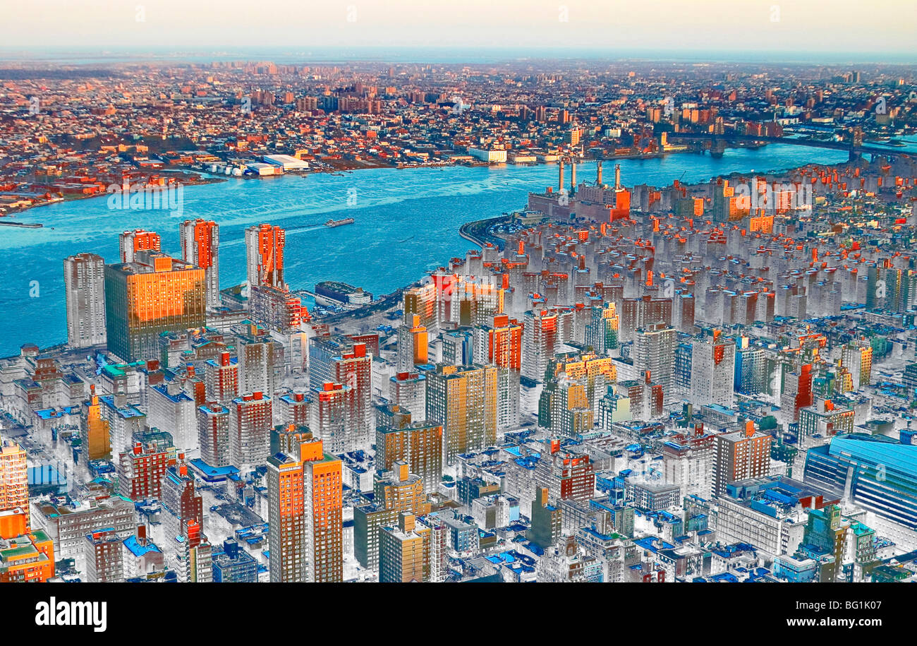 Solarized immagine di Lower Manhattan visto dalla cima di Empire State Building all'imbrunire, guardando verso l'East River. Foto Stock