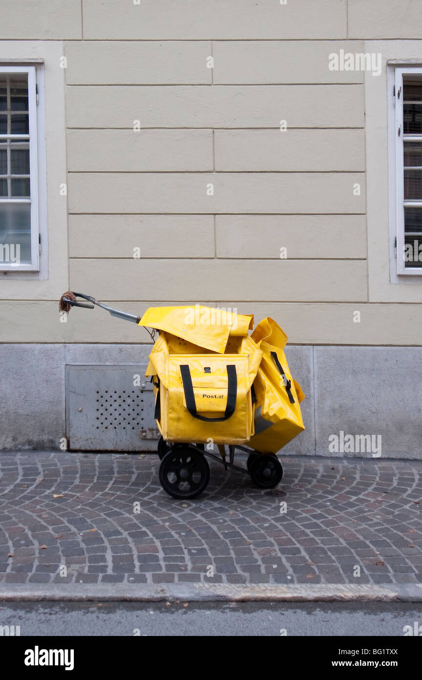 Austrian portalettere camion Foto Stock