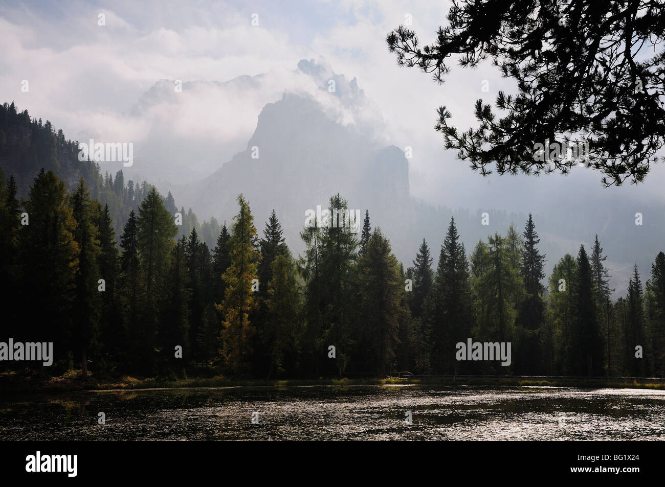 Lago Antorno e Cadini di Misurina, Dolomiti, Alto Adige, Italia, Europa Foto Stock